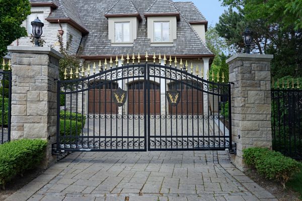 Rochester Driveway Gate Service